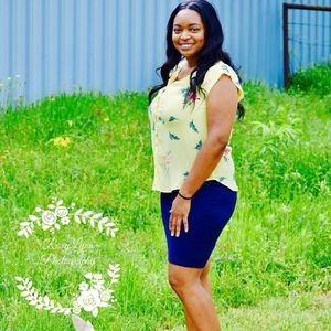 Meet your Posher, Sabrina